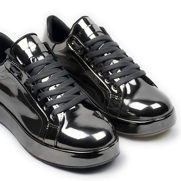 Women's Patent Leather Stylish Fashion Sneakers - Picture 4 of 8